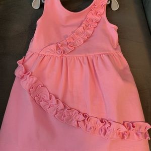Pink sleeveless dress ruffle